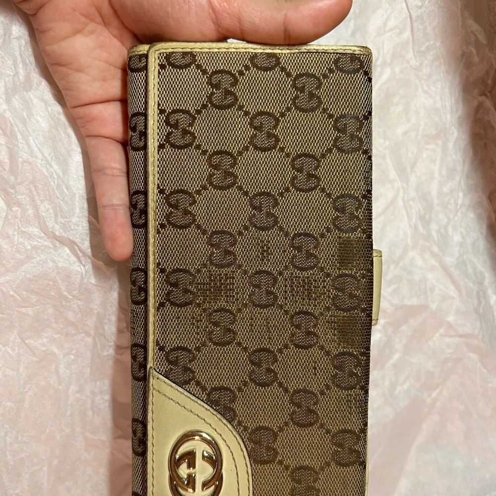 Gucci Brown and Cream Wallet
